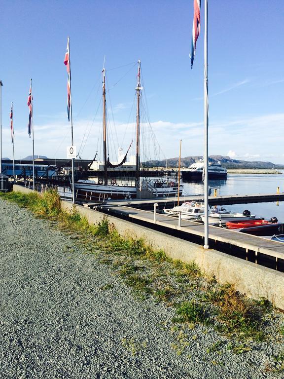 Brekstad Gjestehus As Exterior foto